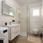 Dani's Place Apartment