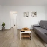 Dani's Place *
