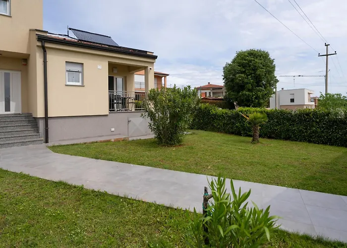 Dani's Place 아파트