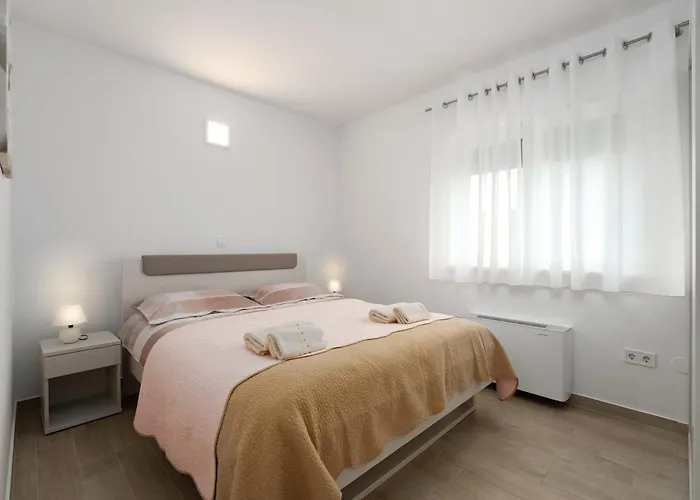 Dani's Place 아파트 포레치